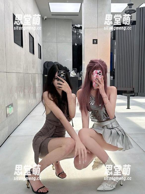 首页一览：17c吃瓜黑料成真，相信我，这可是个大瓜！