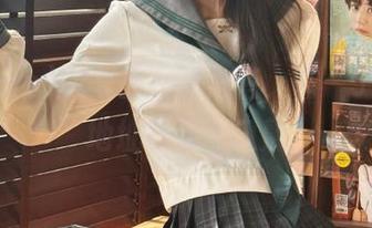 找个舒服的角落，在“51app”地址里静等瓜熟。