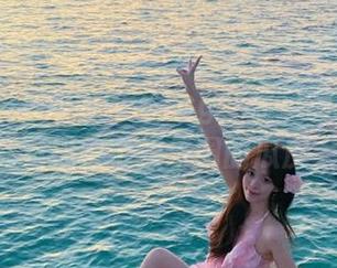 在www.51cg，你只需一个app就能包揽整个娱乐圈的瓜皮大事！