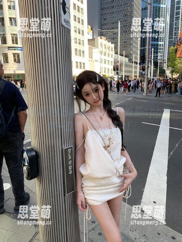 今日吃瓜必吃！51吃瓜app准你一口糖，撩你满脸！