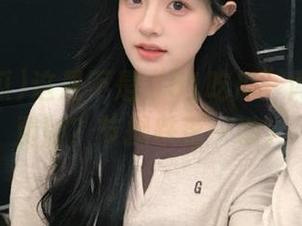 这是不是“51吃瓜”网址的免费版？节操跌落一地。