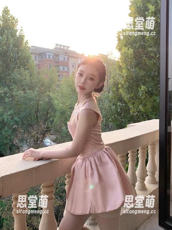 我点开了“610黑料”的官网，这种体验有点迷啊…