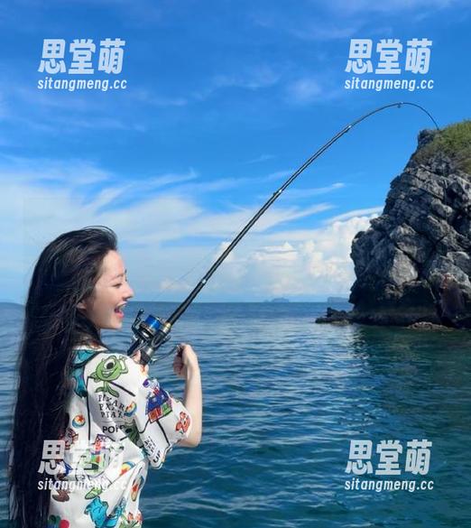 911吃瓜 瓜友们注意了,有了“911吃瓜”这些资源,吃瓜变得更加高效,赶紧加入吖!