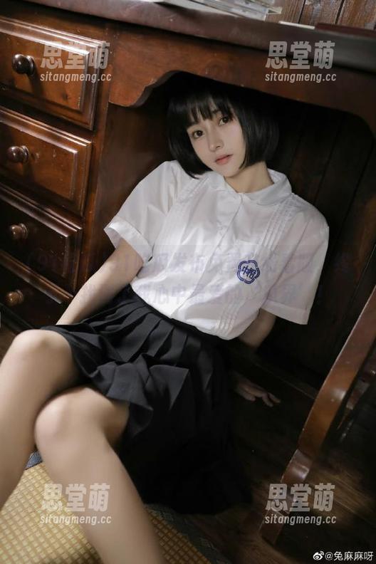 91吃瓜发布免费在线看版，终于…找到了我心中最爱的‘瓜界’！