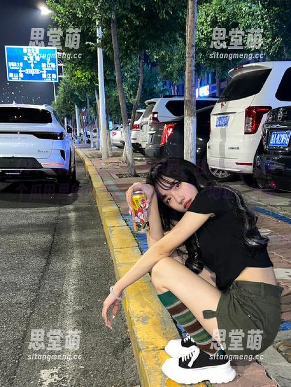 看完91黑料网，我感觉自己像个瓜田里的小黄瓜，想要知道“地址”的秘密！