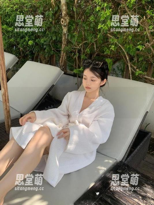 听说“五一吃瓜”直达黑料，新鲜出炉，果然不负我的期待！