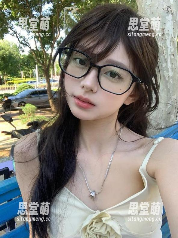 五一吃瓜：为啥表弟的热门瓜总是永久留香？