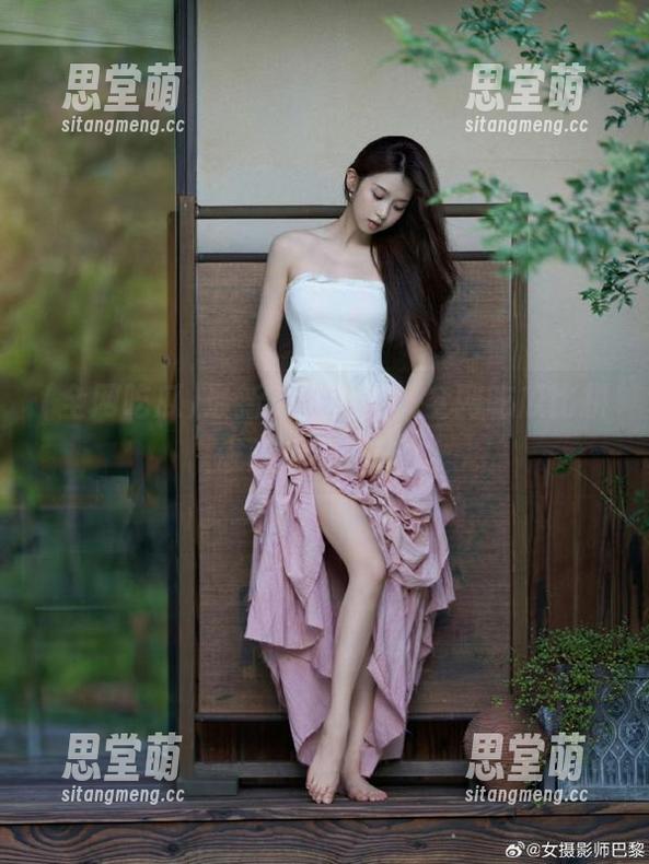 全网吃瓜 最新奇葩大赏,全网吃瓜比拼谁的瓜更好吃!