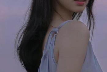 全网吃瓜传送门，顺便再给你带点八卦，把无聊的日子捧得跟节日一样！
