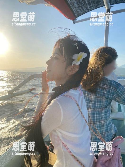 吃瓜中心 网络太好,瓜都快打架了,517吃瓜中心网站来救场!