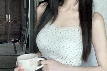 在家吃瓜的正确姿势，先下载吃瓜网，链接马上给你！