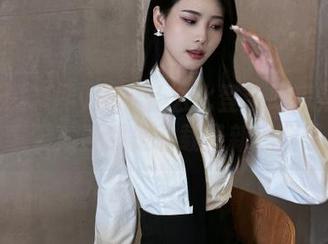 还有什么比登录吃瓜黑料网更重要？当然是下载最新黑料了！