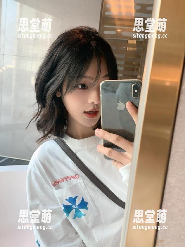 新cg网 苹果版来袭!新cg网,给你每天都能‘瓜’到翻的机会!