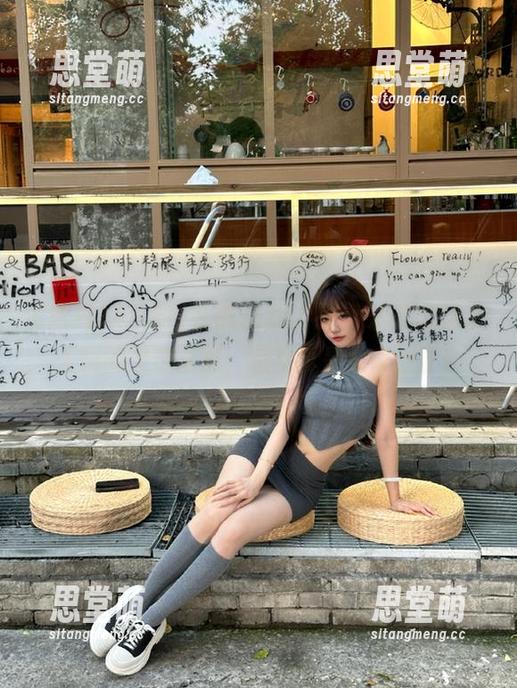 在黑料24小时，永久沉迷于无聊的灵魂互怼，感觉真是太奇妙了！