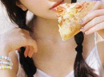 这网页里的苹果黑料，‘黑料不打烊’真是个走心贴心的24小时瓜农！