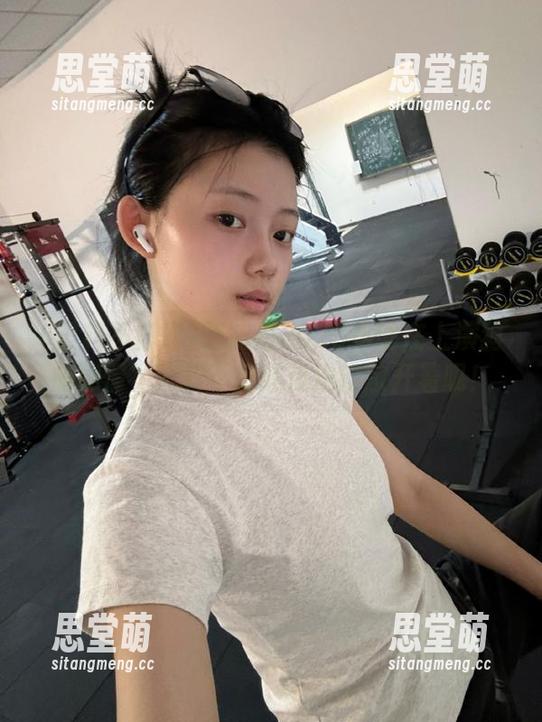 想知道2025年谁在上演狗血剧情？黑料不打烊传送门敞开着呢！