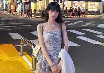 我都快把黑料不打烊万里长征的瓜收藏成博物馆了，也没人来参观。