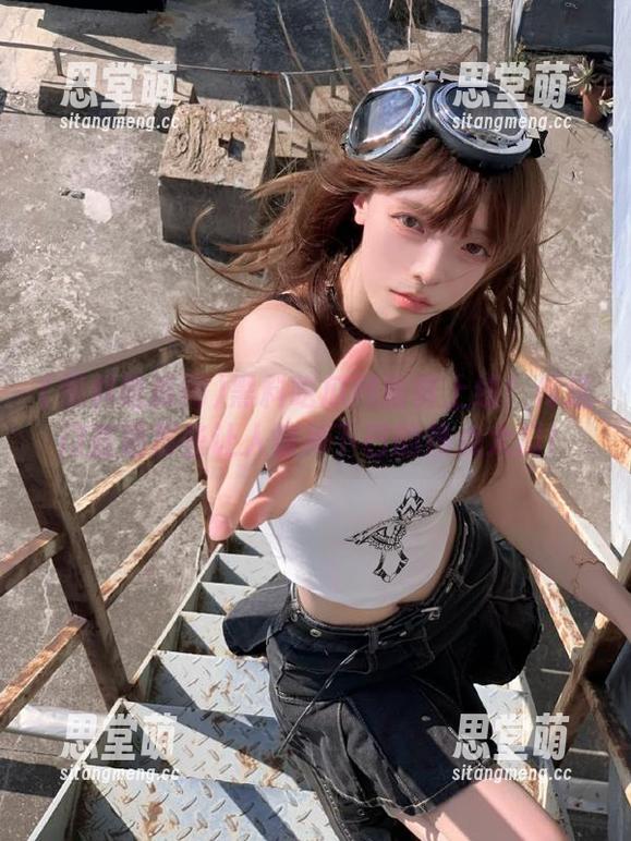 黑料吃瓜网新鲜上线！传送门直通那些让人惊掉下巴的热点大瓜！