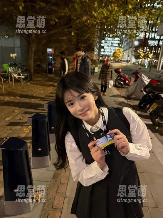 最新黑料大揭秘！反差正能量在黑料吃瓜网刮起一阵心灵治愈风。