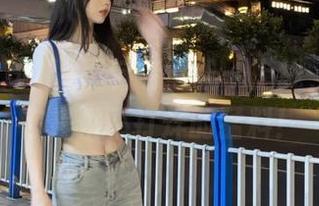黑料老司机一上线，永久为你提供不打烊的猛料！